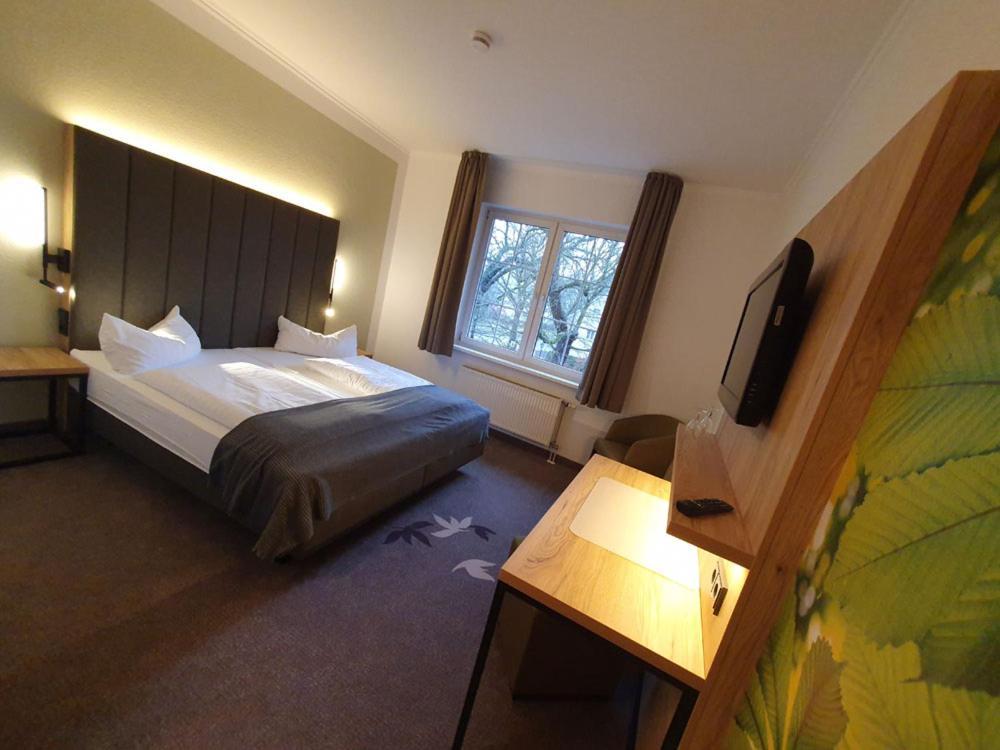 Gasthaus & Hotel Gruenhof Frankfurt  Екстер'єр фото
