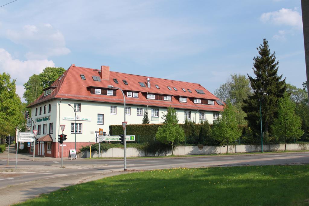 Gasthaus & Hotel Gruenhof Frankfurt  Екстер'єр фото